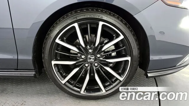 Honda Accord — Фото автомобиля 5