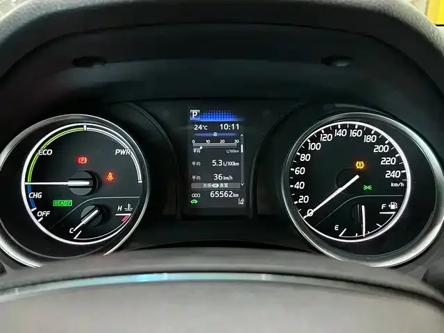 Toyota Camry — Фото автомобиля 7