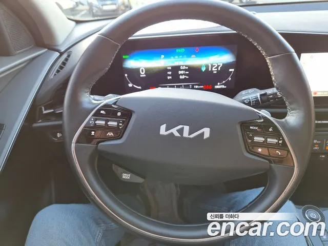 Kia Niro New — Фото автомобиля 11
