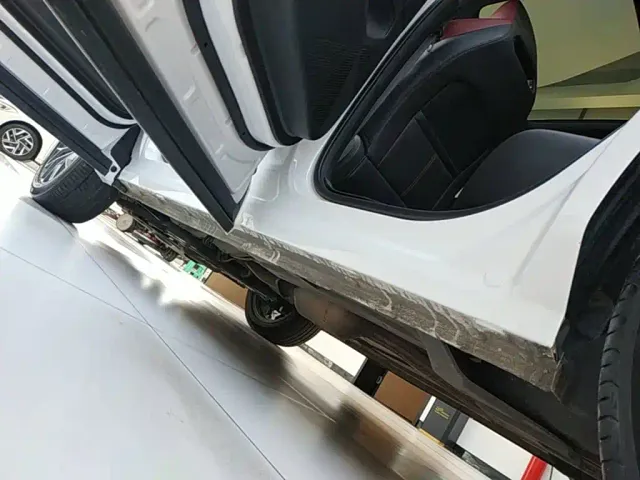 Changan Z6 — Фото автомобиля 21