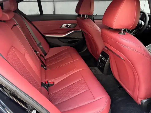 BMW 3 Series — Фото автомобиля 21
