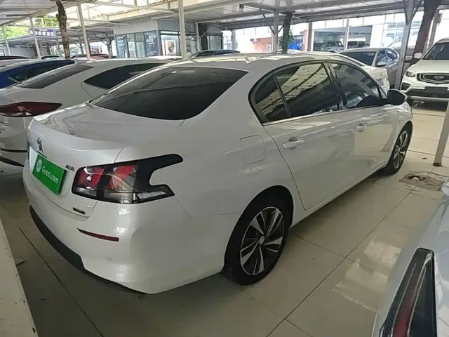 Peugeot 408 — Фото автомобиля 6