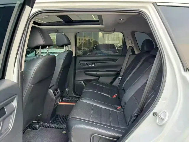 Honda CR-V — Фото автомобиля 12