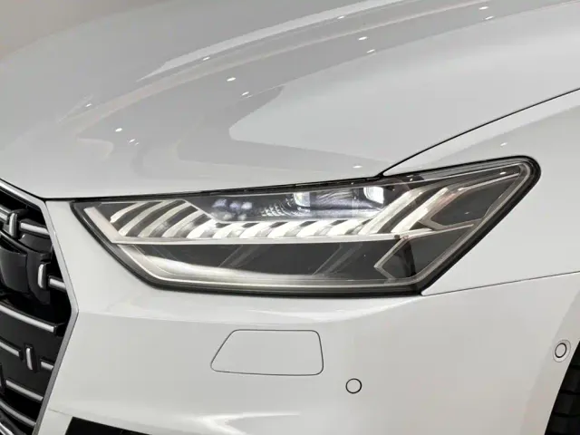 Audi A7L — Фото автомобиля 19