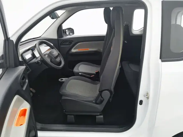 Wuling Hongguang Mini EV — Фото автомобиля 10