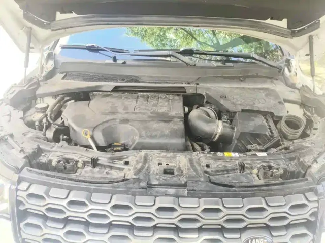Land Rover Discovery Sport — Фото автомобиля 3