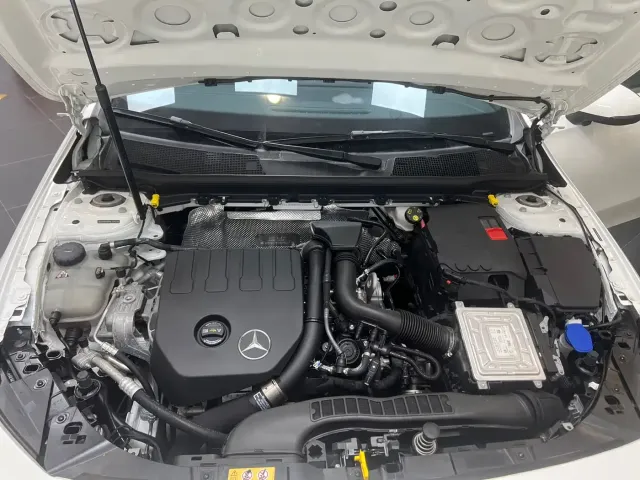 Mercedes-Benz A-Class — Фото автомобиля 18