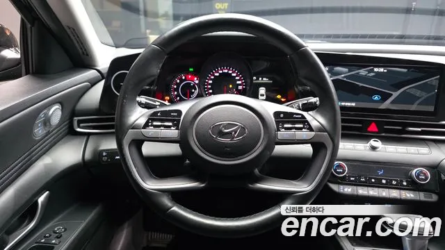 Hyundai AVANTE Avante (CN7) — Фото автомобиля 13