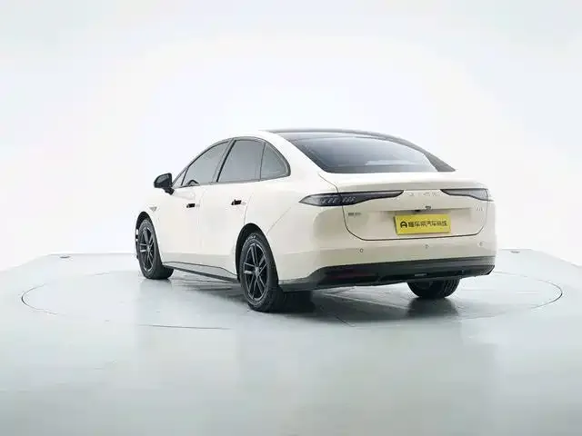 GAC Aion RT — Фото автомобиля 3