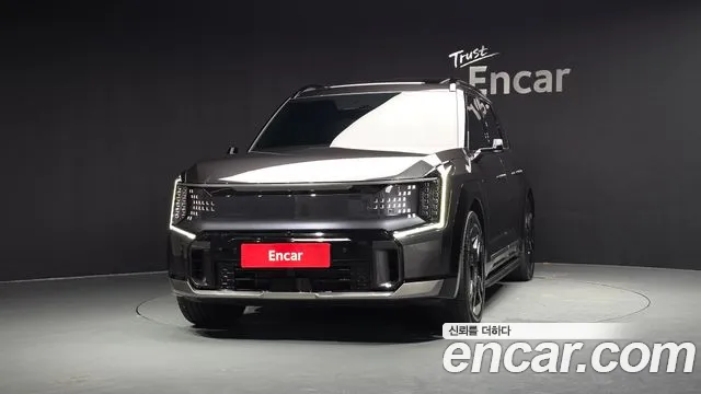 Kia EV9 — Фото автомобиля 3