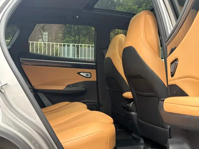 Geely Galaxy L7 — Фото автомобиля 19
