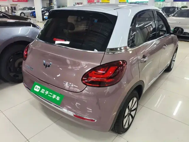 Wuling Bingo — Фото автомобиля 6
