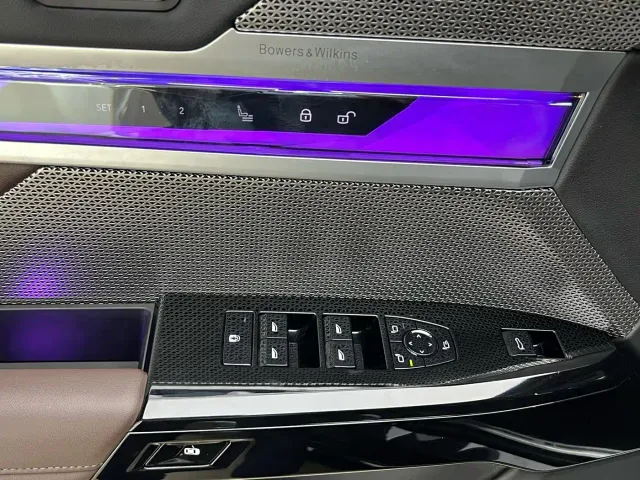 BMW 7 Series — Фото автомобиля 20