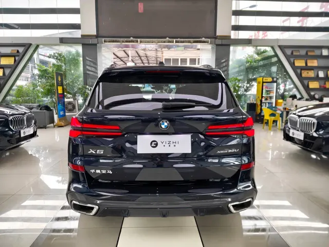 BMW X5 — Фото автомобиля 5