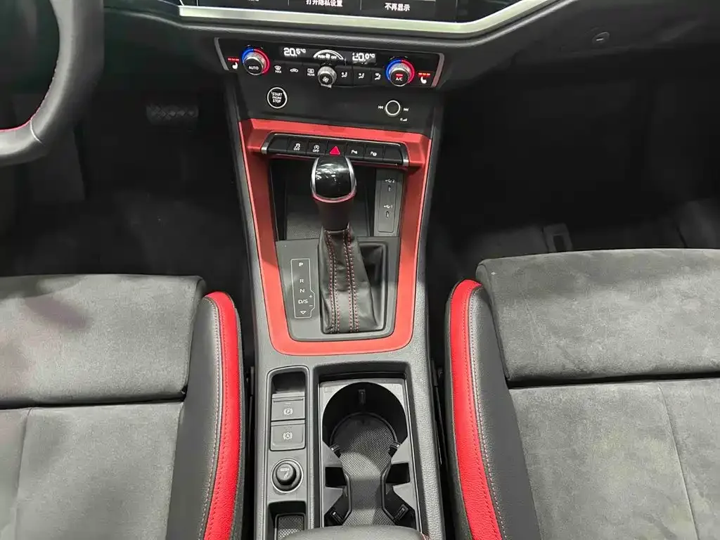 Audi Audi Q3 2023 35 TFSI Fashion Dynamic (1.4T) — Фото автомобиля 11