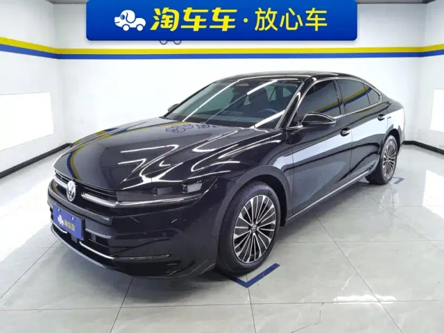 Фотография автомобиля — Volkswagen Magotan