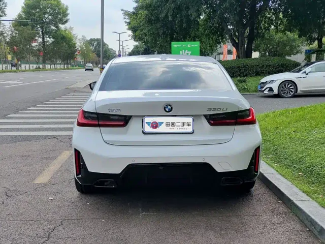 BMW 3 Series — Фото автомобиля 5