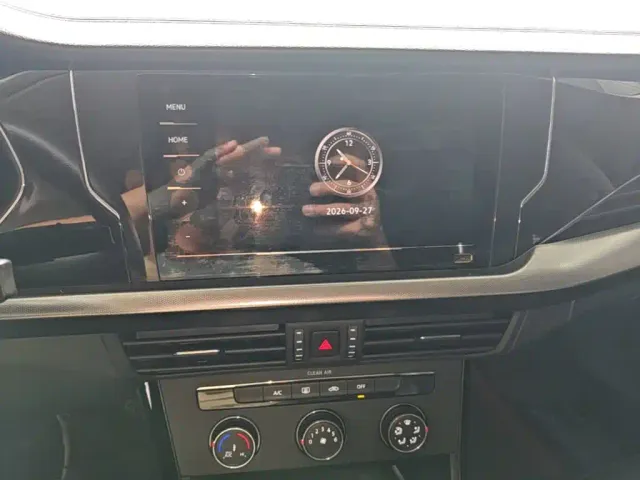 Volkswagen Passat — Фото автомобиля 12