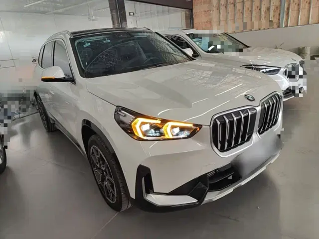 BMW X1 — Фото автомобиля 3