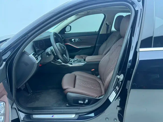BMW 3 Series — Фото автомобиля 13