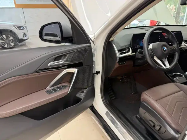 BMW X1 — Фото автомобиля 8