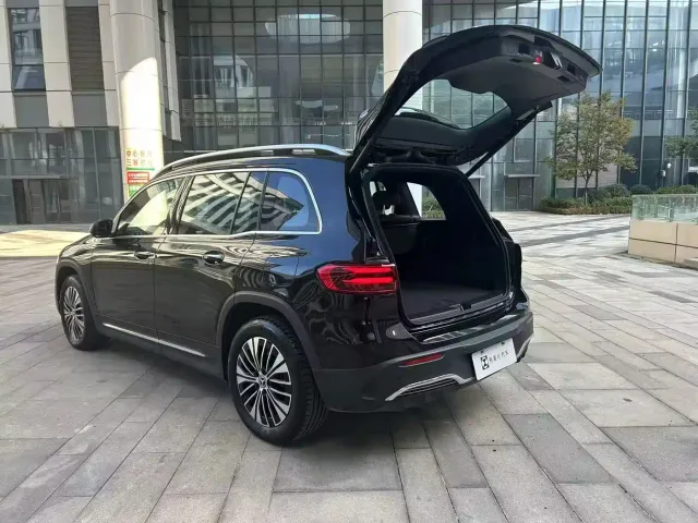 Mercedes-Benz EQB — Фото автомобиля 12