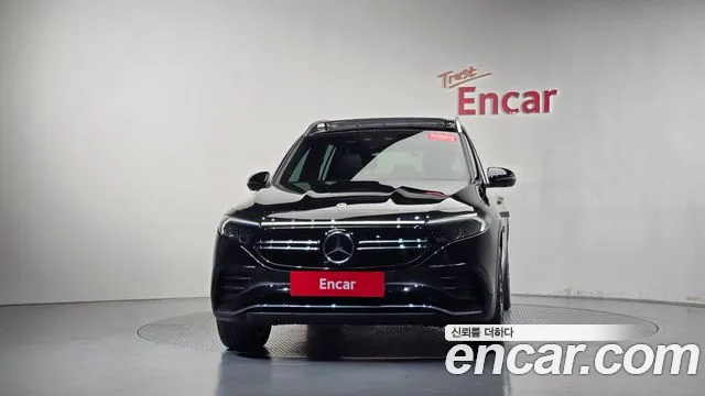 Mercedes-Benz EQB X243 — Фото автомобиля 3