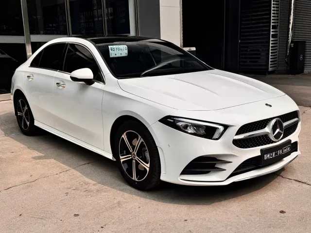 Mercedes-Benz A-Class — Фото автомобиля 3
