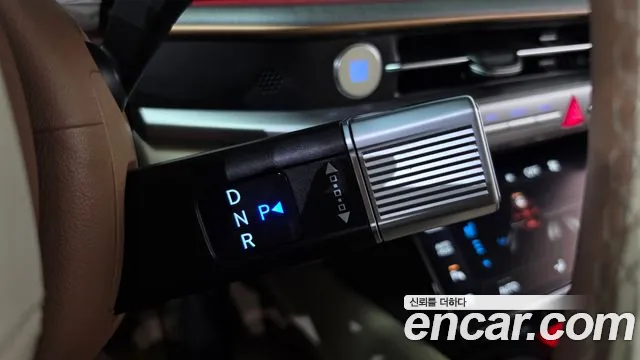 Hyundai Grandeur GN7 — Фото автомобиля 9