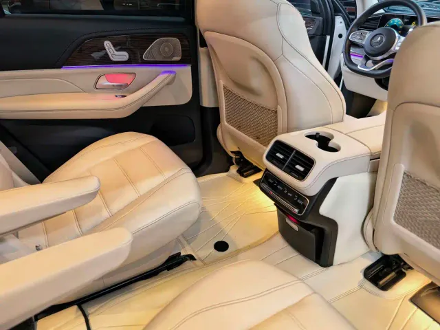 Mercedes-Benz GLS-Class — Фото автомобиля 11