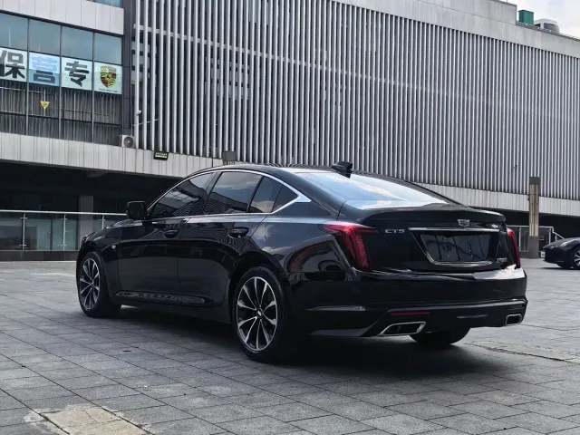 Cadillac CT5 — Фото автомобиля 6