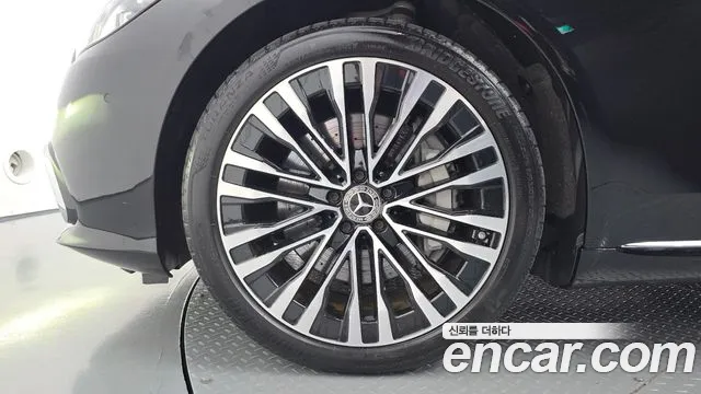 Mercedes-Benz S-Class — Фото автомобиля 4