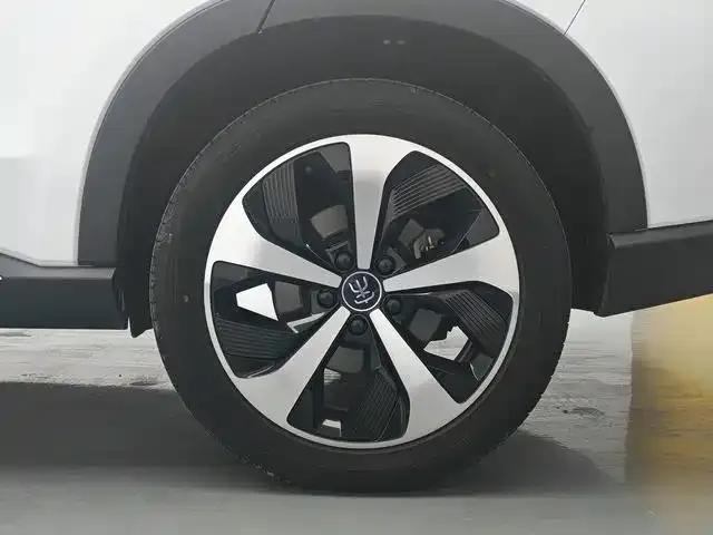 BYD Song PLUS — Фото автомобиля 11