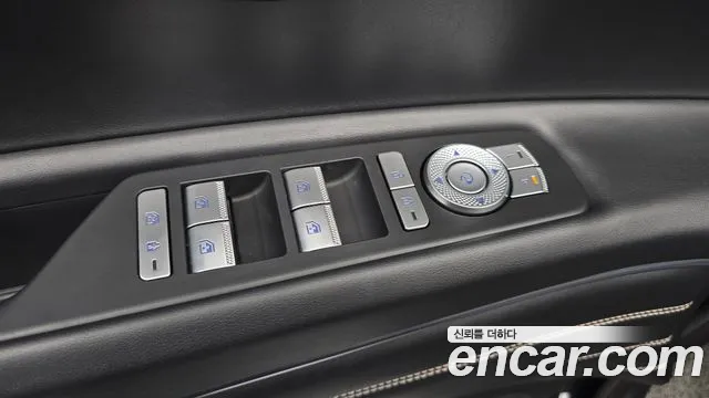 Genesis GV80 — Фото автомобиля 27