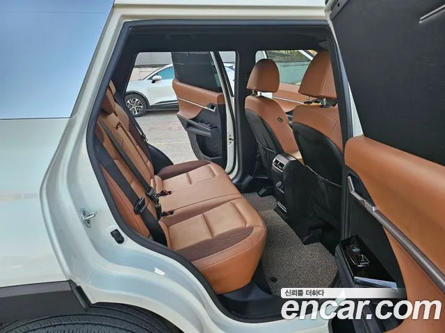KG_Mobility_Ssangyong Torres Torres Бензин 1.5 2WD — Фото автомобиля 9