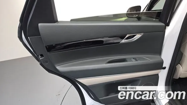 Genesis GV80 — Фото автомобиля 14