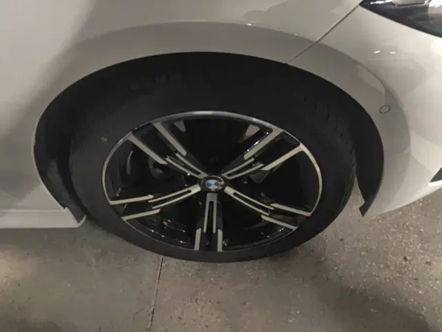 BMW 3 Series — Фото автомобиля 6
