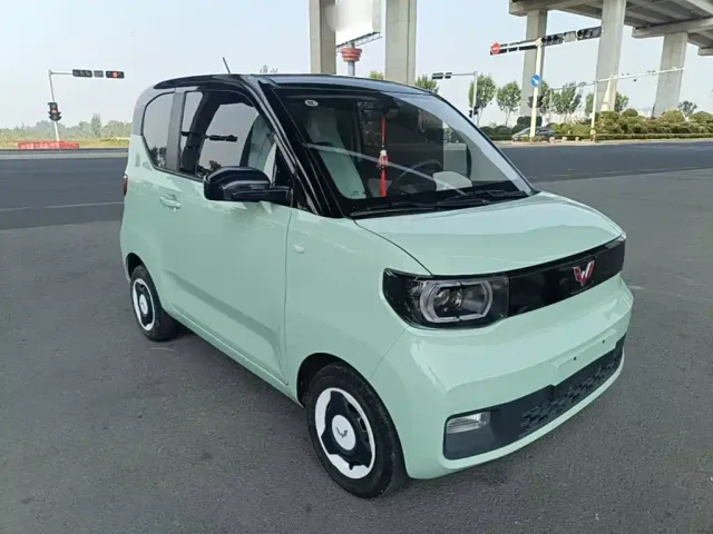 Wuling Hongguang Mini EV — Фото автомобиля 3