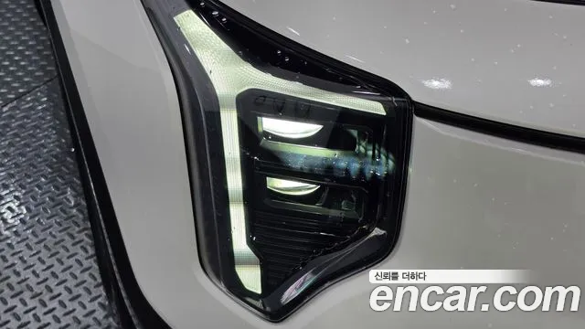 Kia Niro Prestige — Фото автомобиля 21