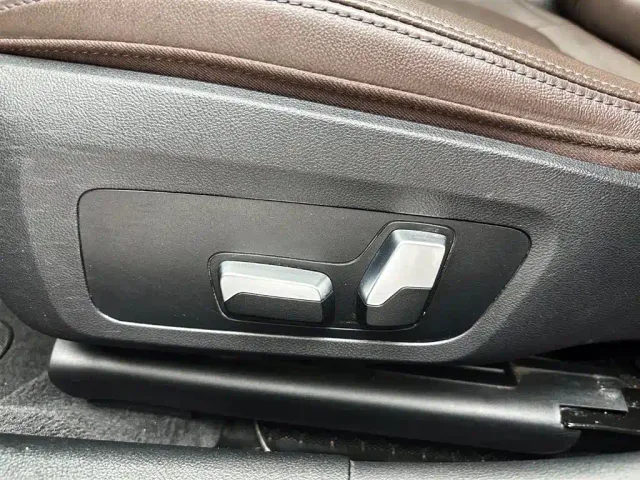 BMW 3 Series — Фото автомобиля 11