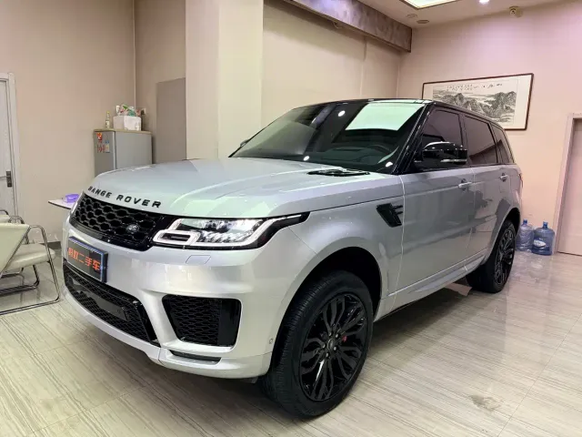 Фотография автомобиля — Land Rover Range Rover Sport
