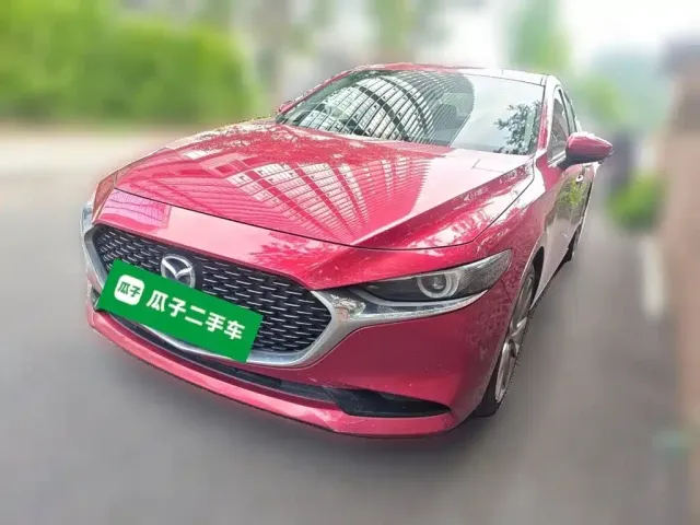 Фотография автомобиля — Mazda Axela