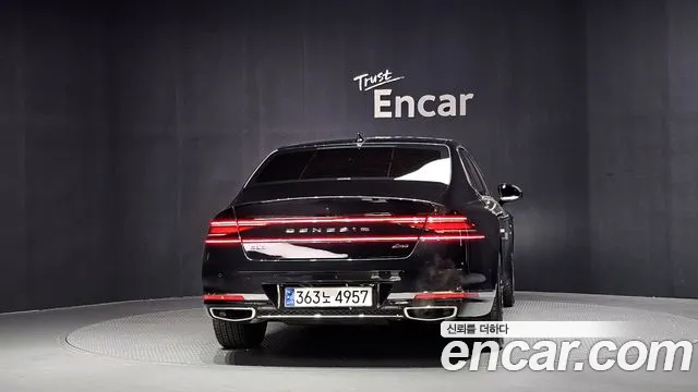 Genesis G90 RS4 — Фото автомобиля 4