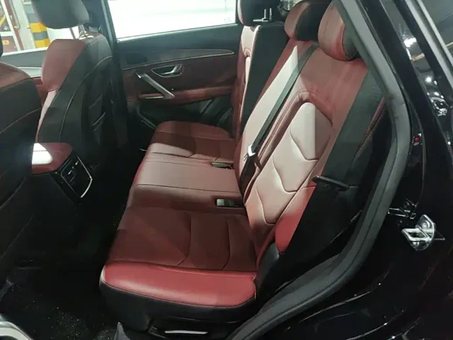 Jetour X70 Plus — Фото автомобиля 16