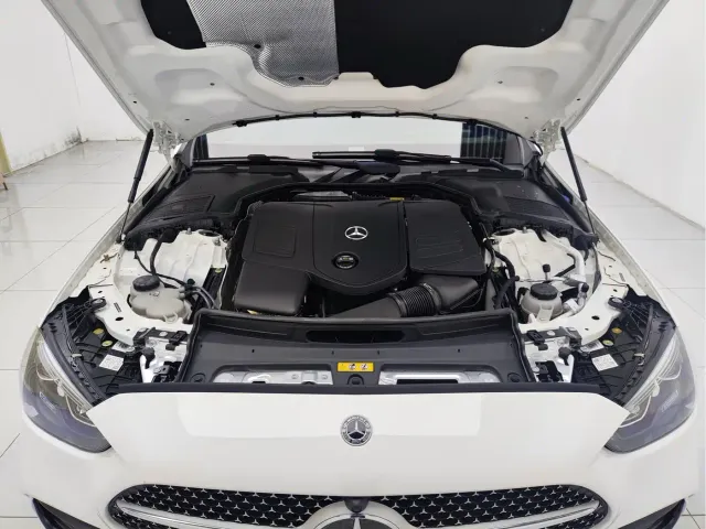 Mercedes-Benz C-Class — Фото автомобиля 12