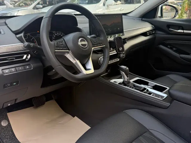 Nissan Teana — Фото автомобиля 5