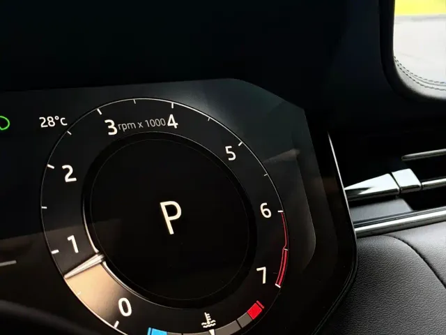 Land Rover Range Rover — Фото автомобиля 16
