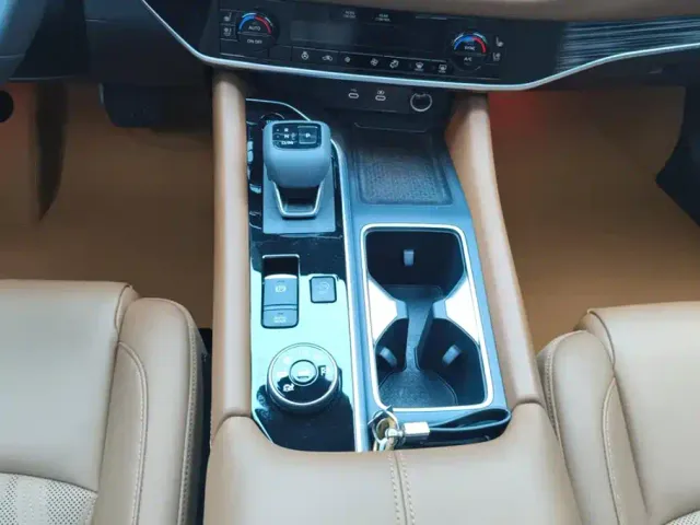 Nissan Terra — Фото автомобиля 16