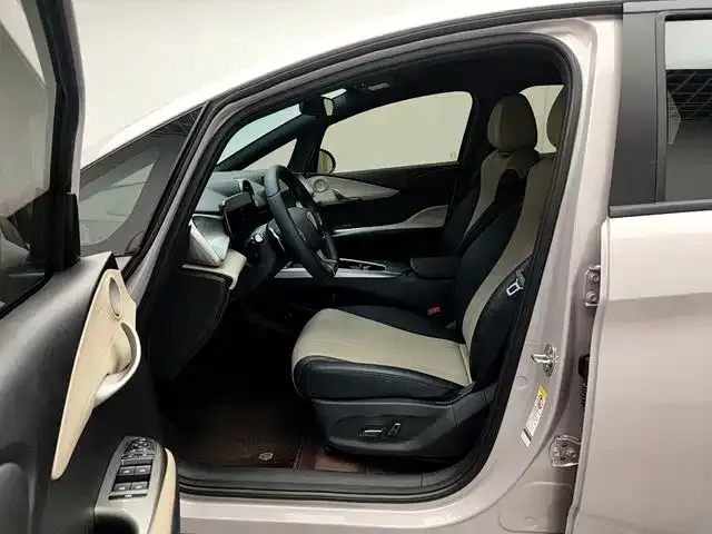 BYD Dolphin — Фото автомобиля 18