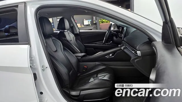 Hyundai AVANTE Smart — Фото автомобиля 11